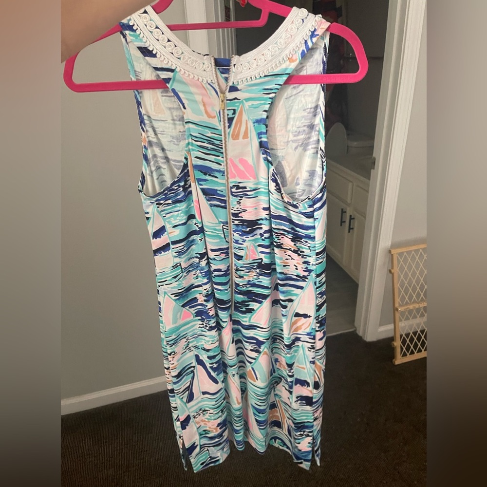 Lilly Pulitzer size 2 dress. Never worn - Picture 2 of 2